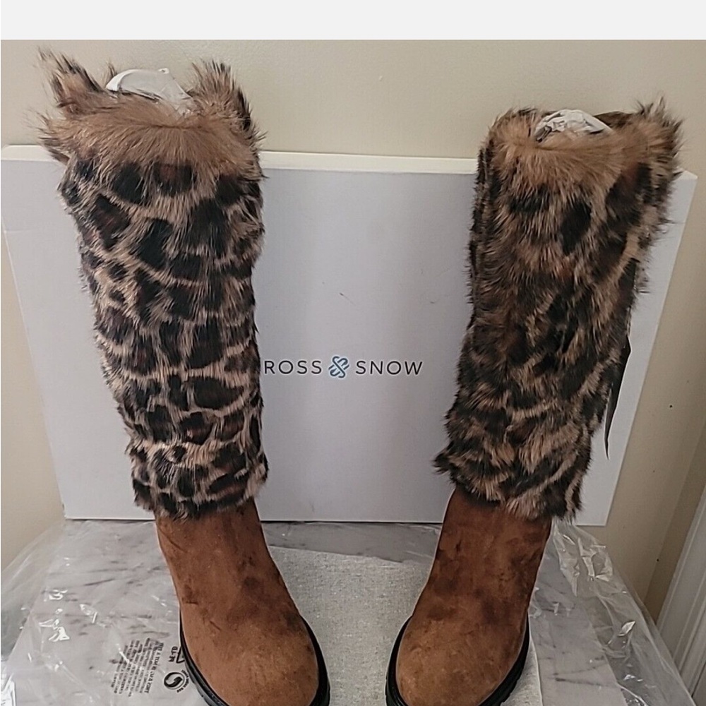 Brown Heeled Boots with Animal Print and Fur Trim